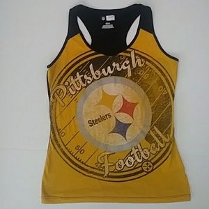 NFL Pittsburgh Steelers Football Distressed Top